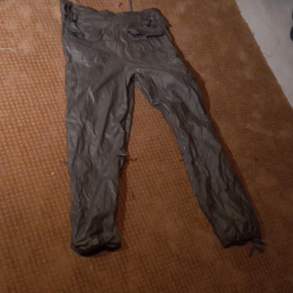 Pants - Picture 7 of 8